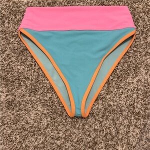 Beach Riot 
Emmy Bottoms Crush color Block